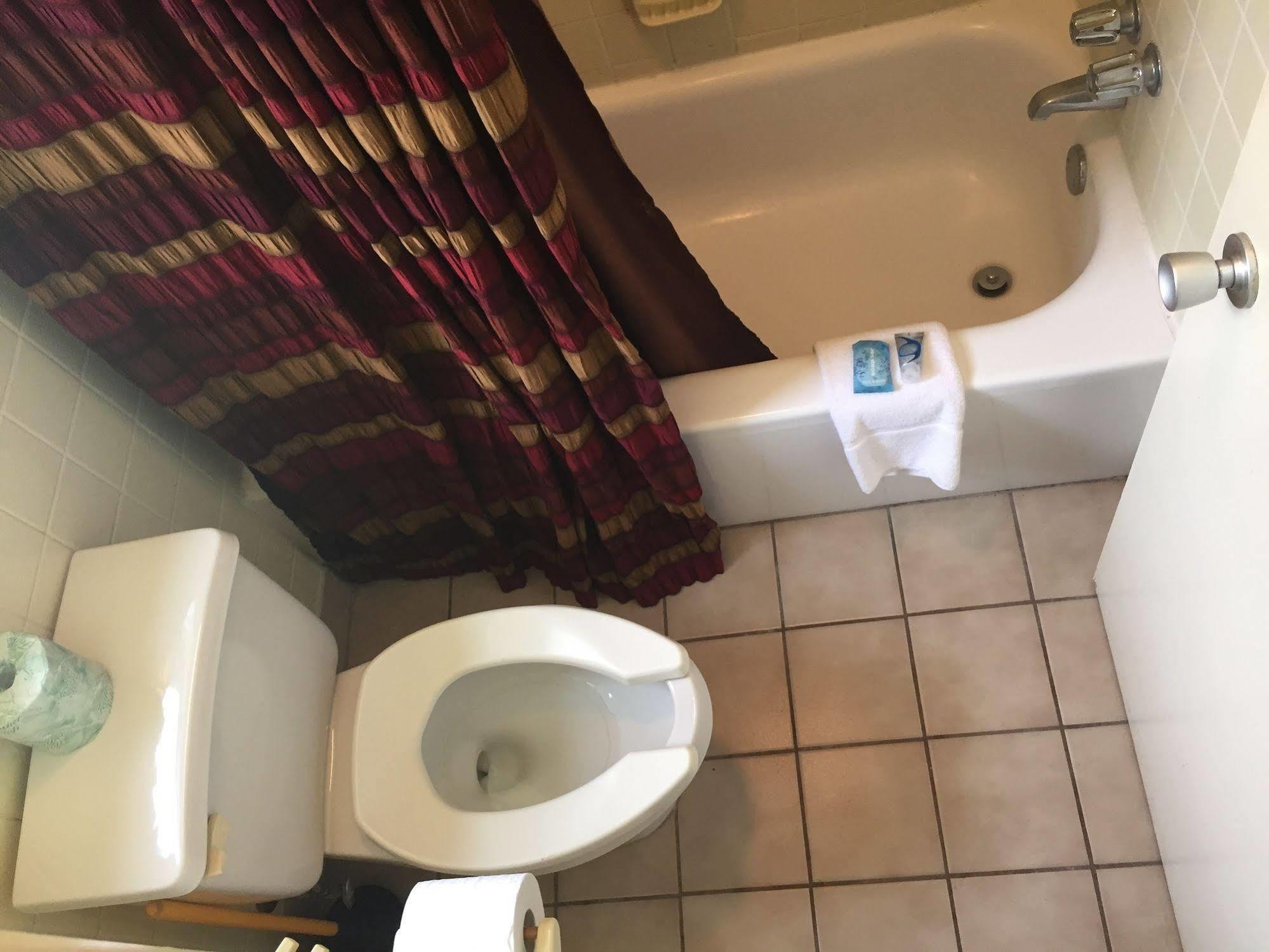 Washington Burgess Inn West Point エクステリア 写真