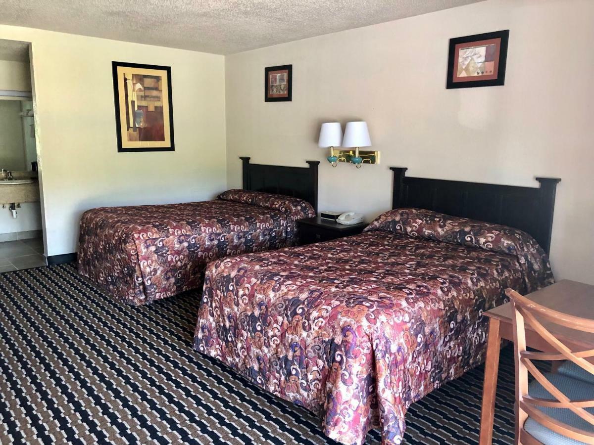 Washington Burgess Inn West Point エクステリア 写真
